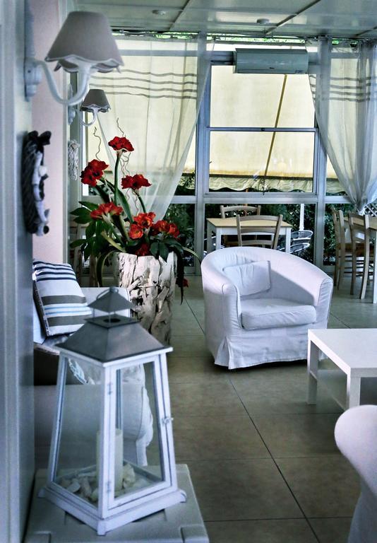 Hotel Santiago Μιλάνο Μαριτίμα Εξωτερικό φωτογραφία